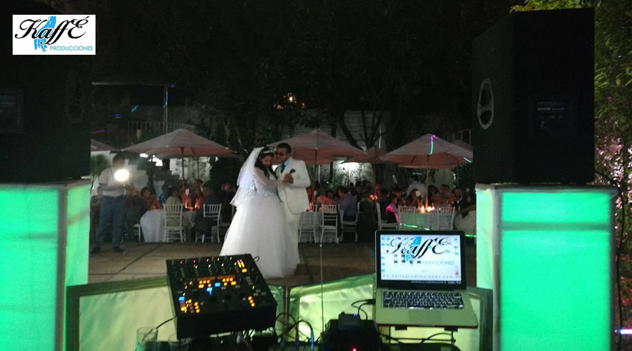 DJs PARA BODAS Y EVENTOS SOCIALES EN EL DF, CDMX Y ESTADO DE MEXICO